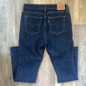 Levi's 725 Darkwash Bootcut Raw Hem